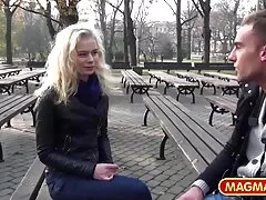 明日の気の美しいカップルは、膣に終わります スレンダー 美女 セックス 動画