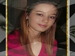 トレーナーは彼女の足を裂き、彼女の翼から彼女の猫をきれいにする スレンダー ナンパ 動画