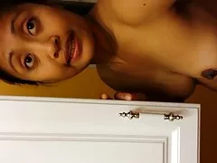 テニスコーチMilfテニスました存在した後に訓練で滑り スレンダー 爆乳 動画