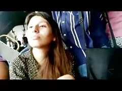 彼女は眠りに落ち、処女によってレイプされました スレンダー 痙攣 動画