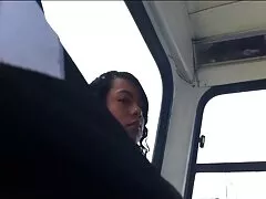 女の子は爆発したが、私はまだ彼女をレイプした。 スレンダー エロ 熟女