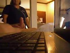 朝のお父さんの娘は、タイトな肛門で脂肪のコックを吸う 長身 スレンダー 動画